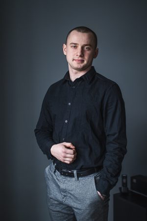 Viktor Pevnev - Kedarix
